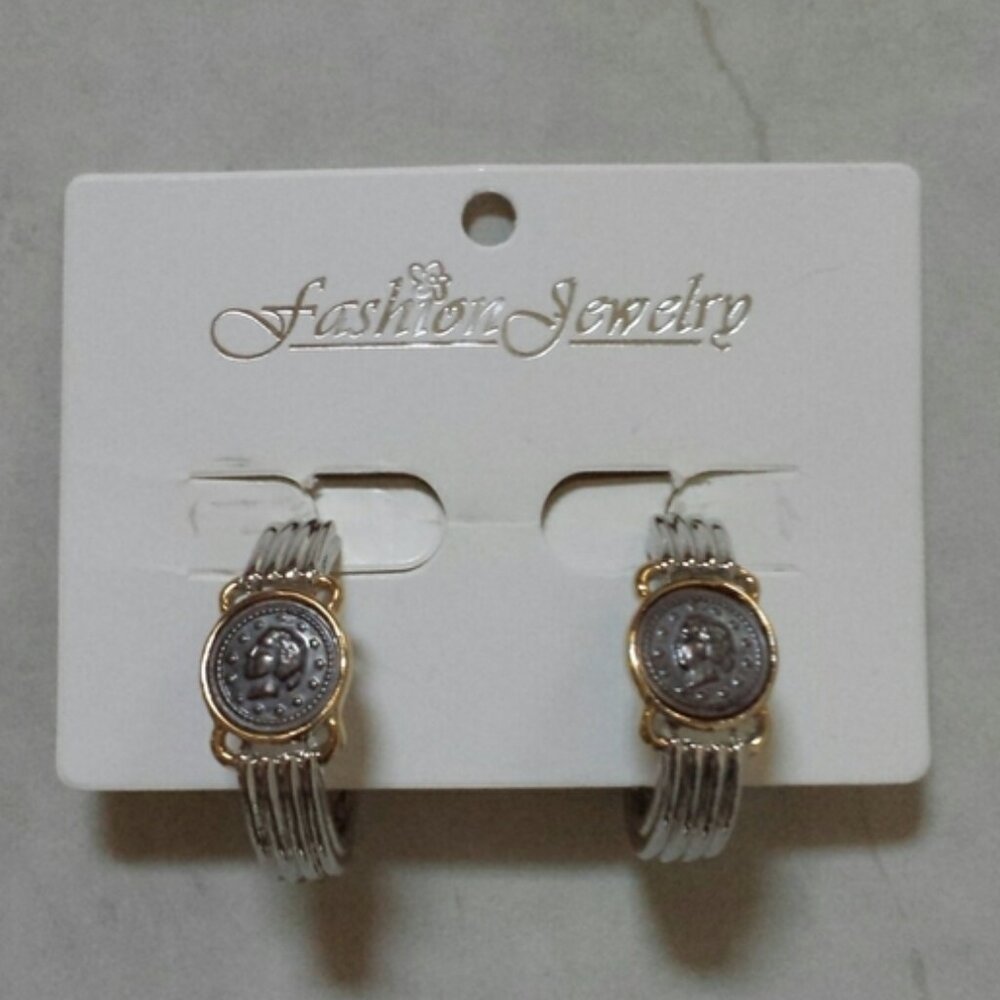 Boutique Cameo Earrings